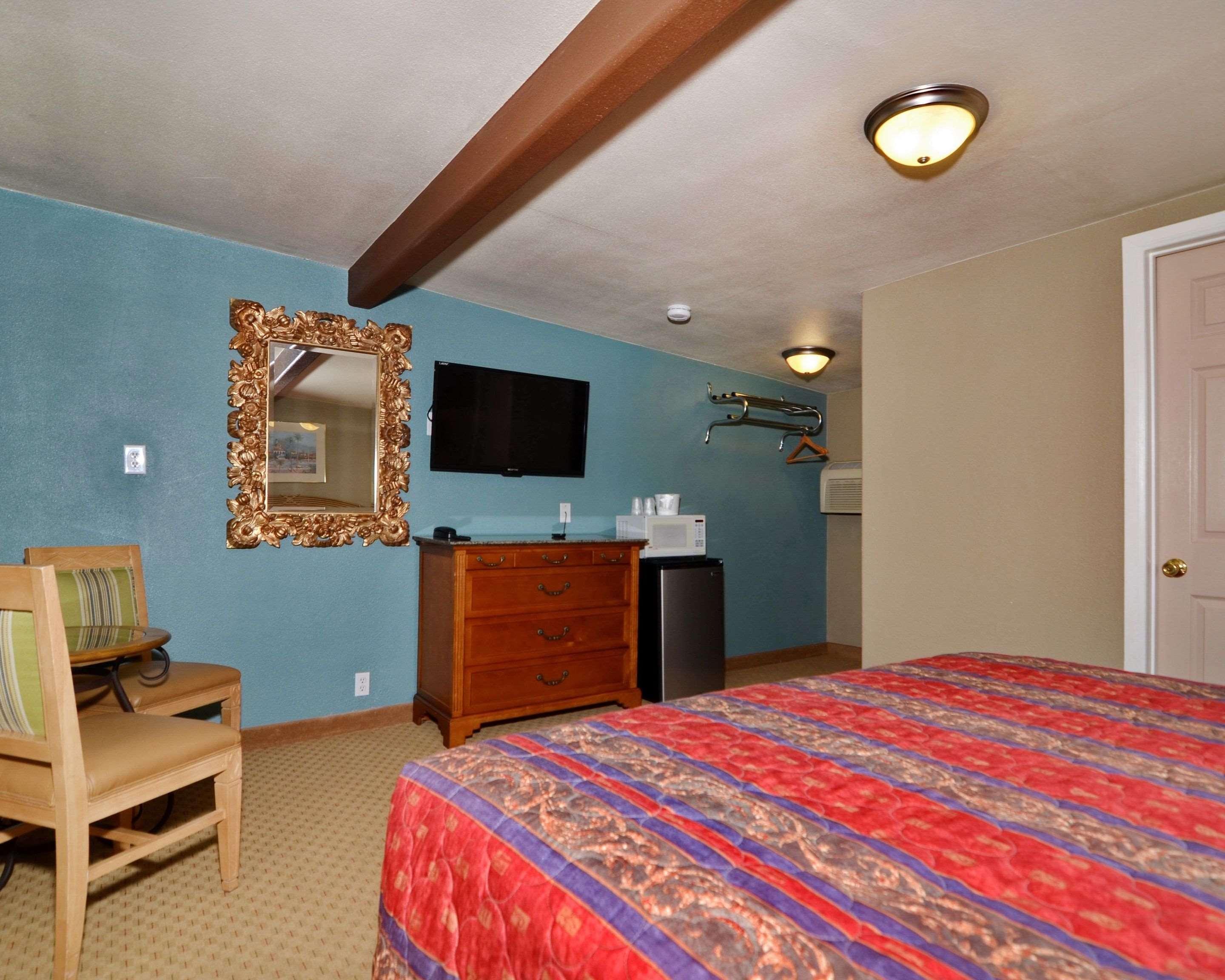 Rodeway Inn Near Coachella Indio Exterior photo