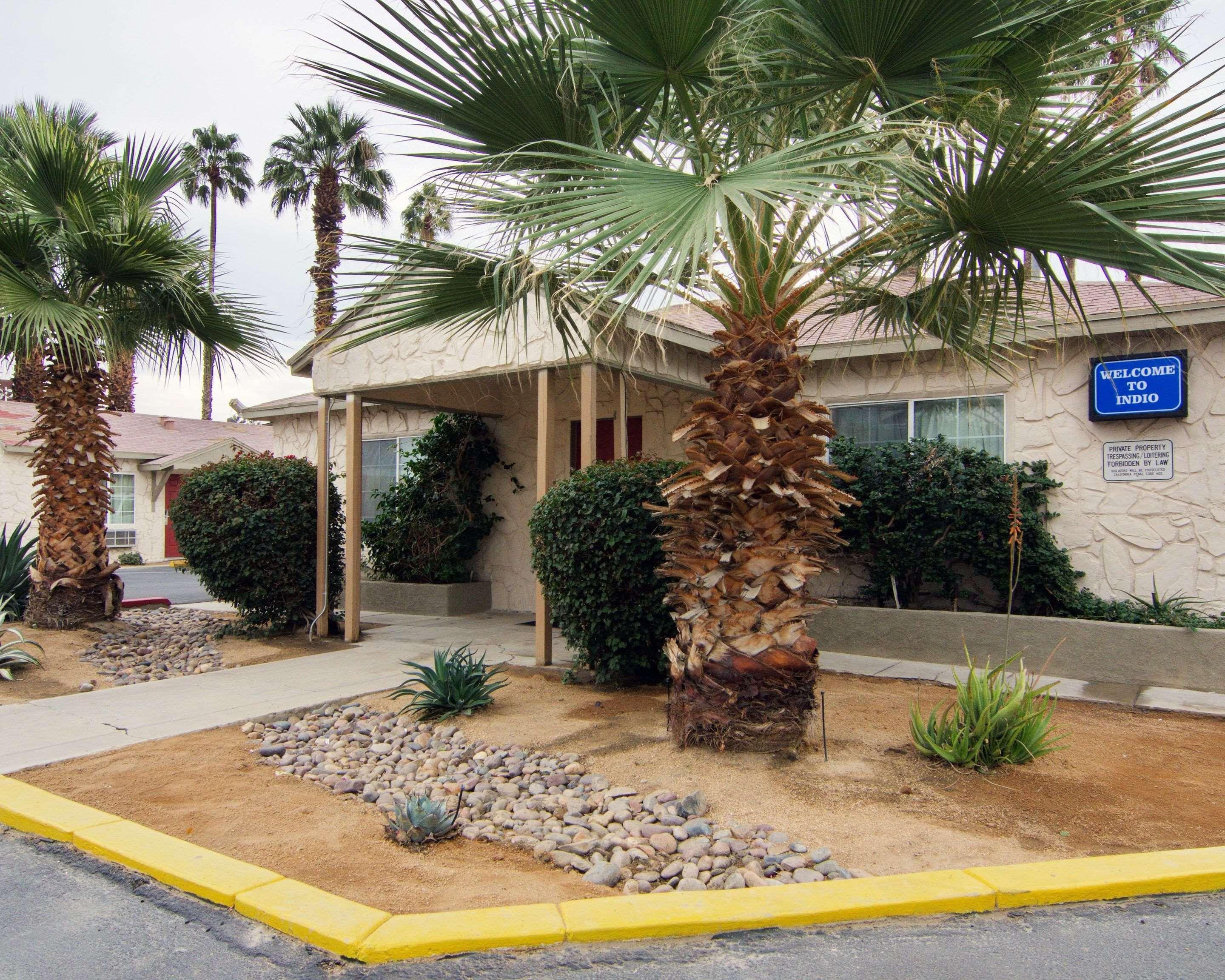 Rodeway Inn Near Coachella Indio Exterior photo