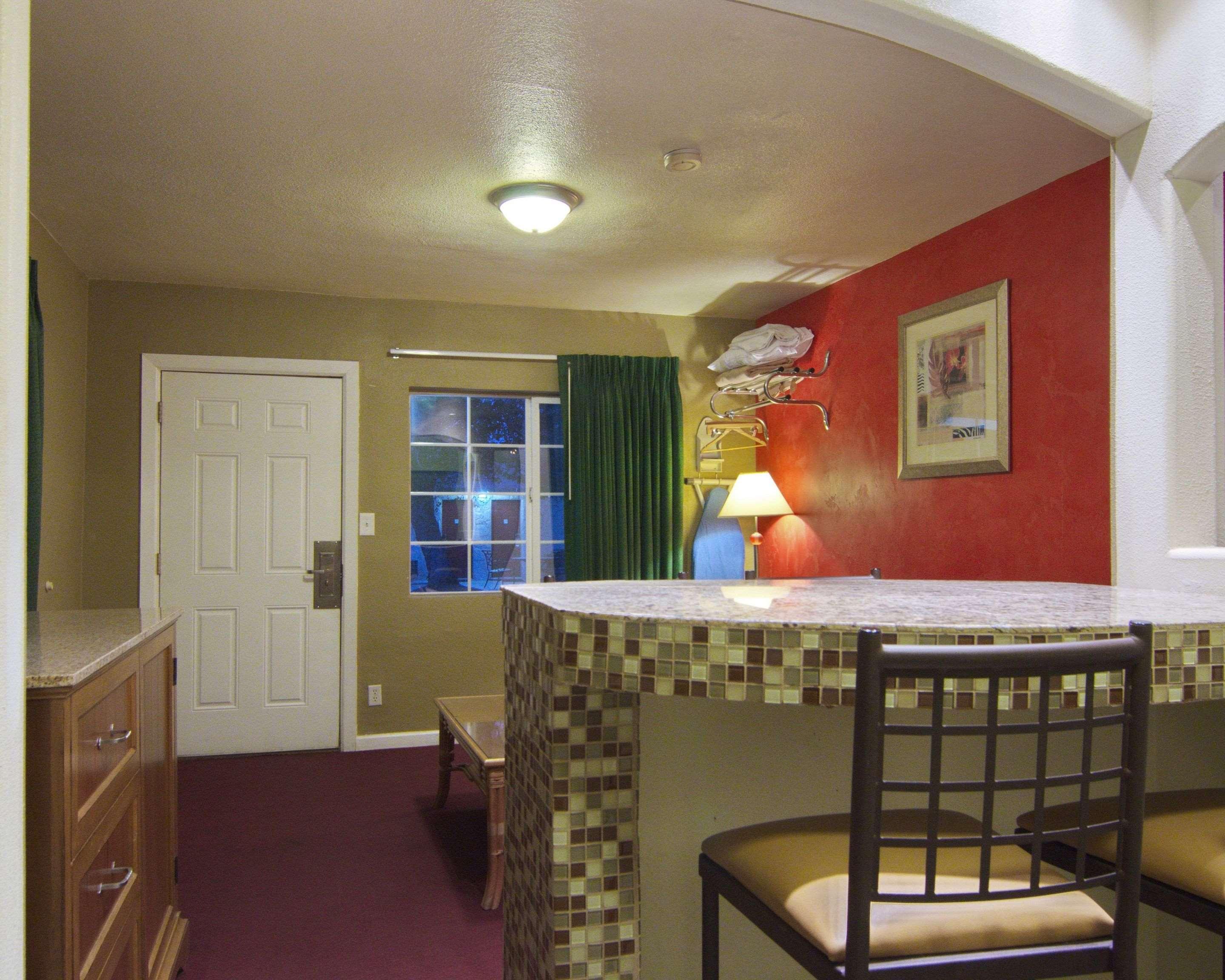 Rodeway Inn Near Coachella Indio Exterior photo
